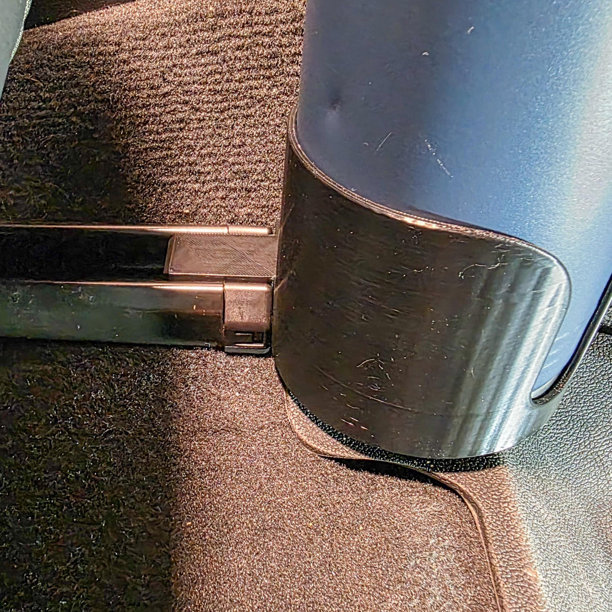 Extra Cup Holder for 3rd Gen Chevy Colorado
